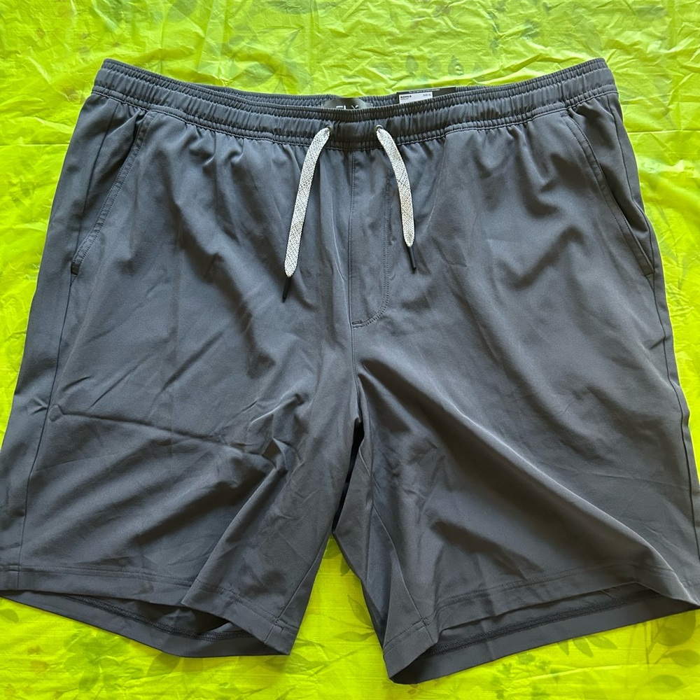 Men’s XL FLX Gray Shorts